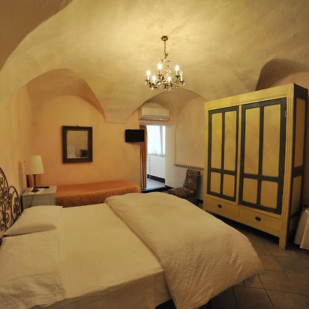 Erasmo Rooms & Breakfast Finale Ligure Ngoại thất bức ảnh