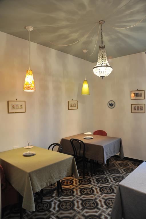 Erasmo Rooms & Breakfast Finale Ligure Ngoại thất bức ảnh